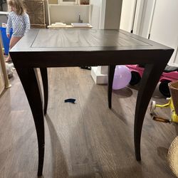 Hickory Chair 2 End Table Pair