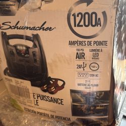 Portable Power Station 1200 Amp