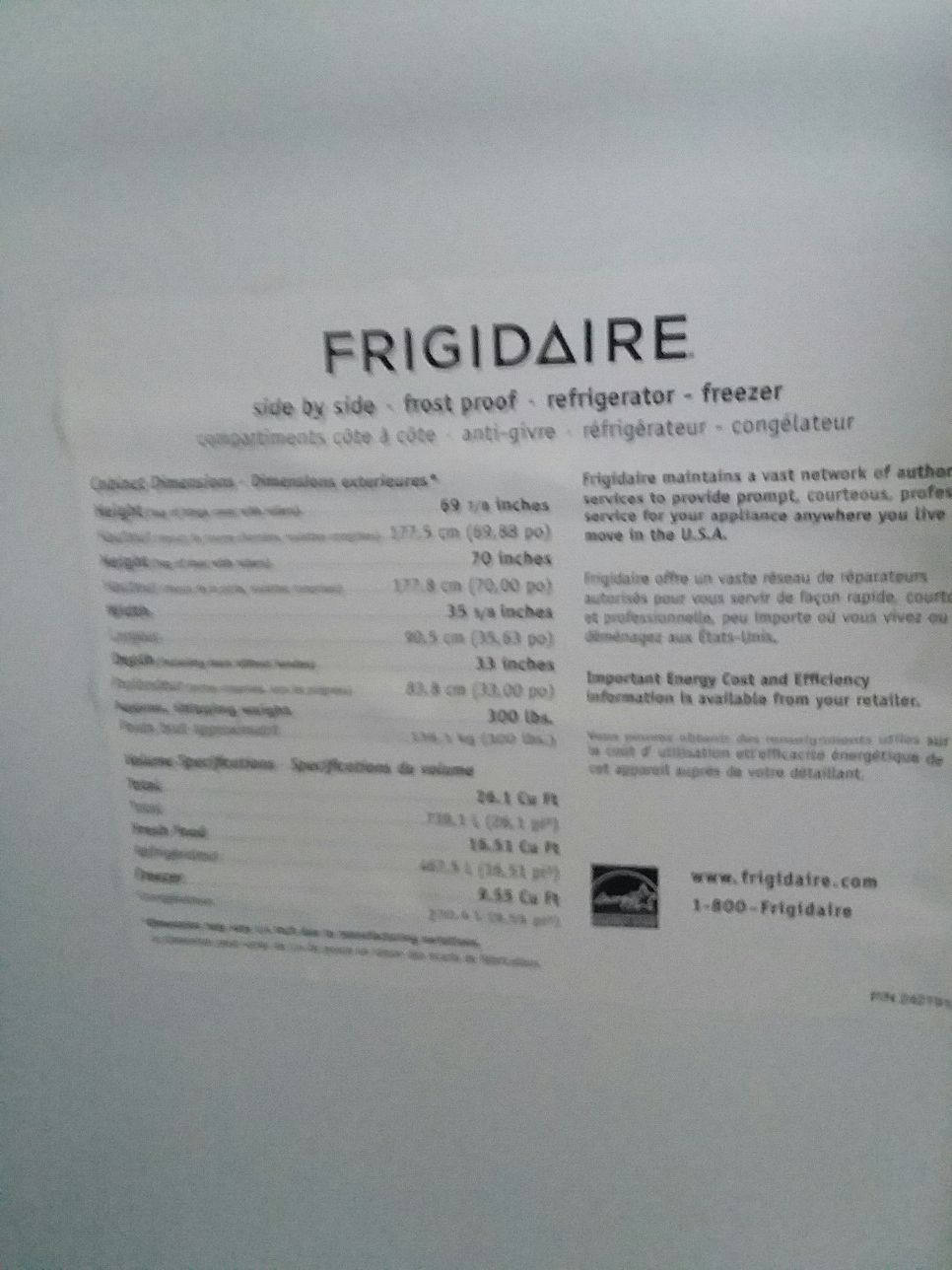 Frigidaire side by side freezer fridgerater ice and water maker
