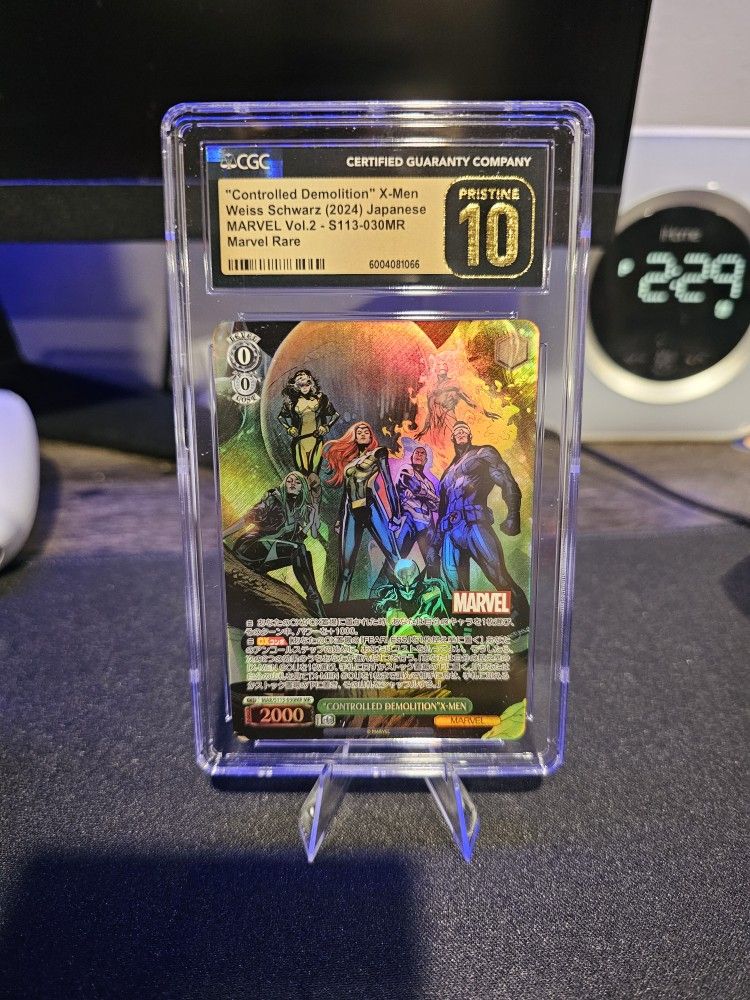 Marvel Card Pristine 10
