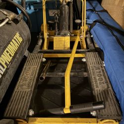 Compressor & Motorcycle Jack 