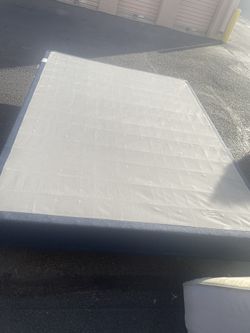 Box Spring Queen