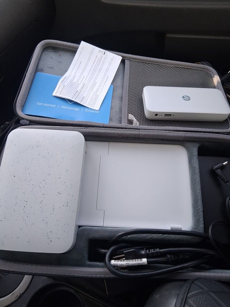 Hp Mini Printer Works Great MAKE ME AN OFFER