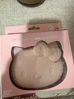 Hello kitty mirror