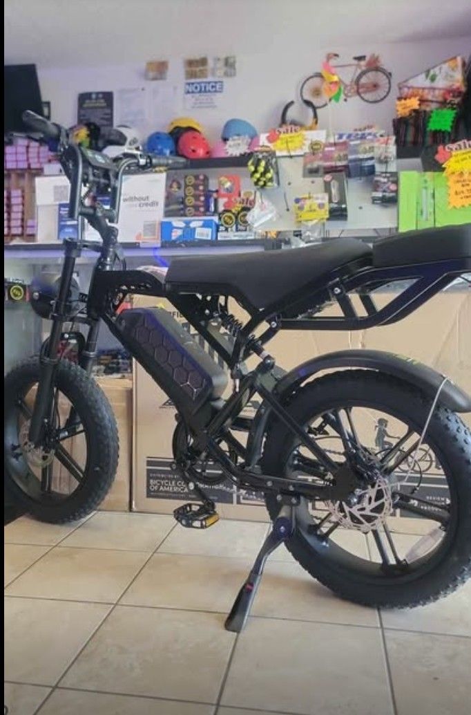 Electric Bike Brand new Runs Up To 35 Mph Only $1399 Or Make Payments Of $150 Per Month
