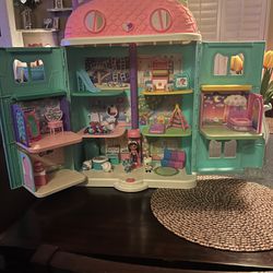 Gabby Doll House 