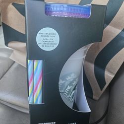 Starbucks Color Changjng Cups NEW