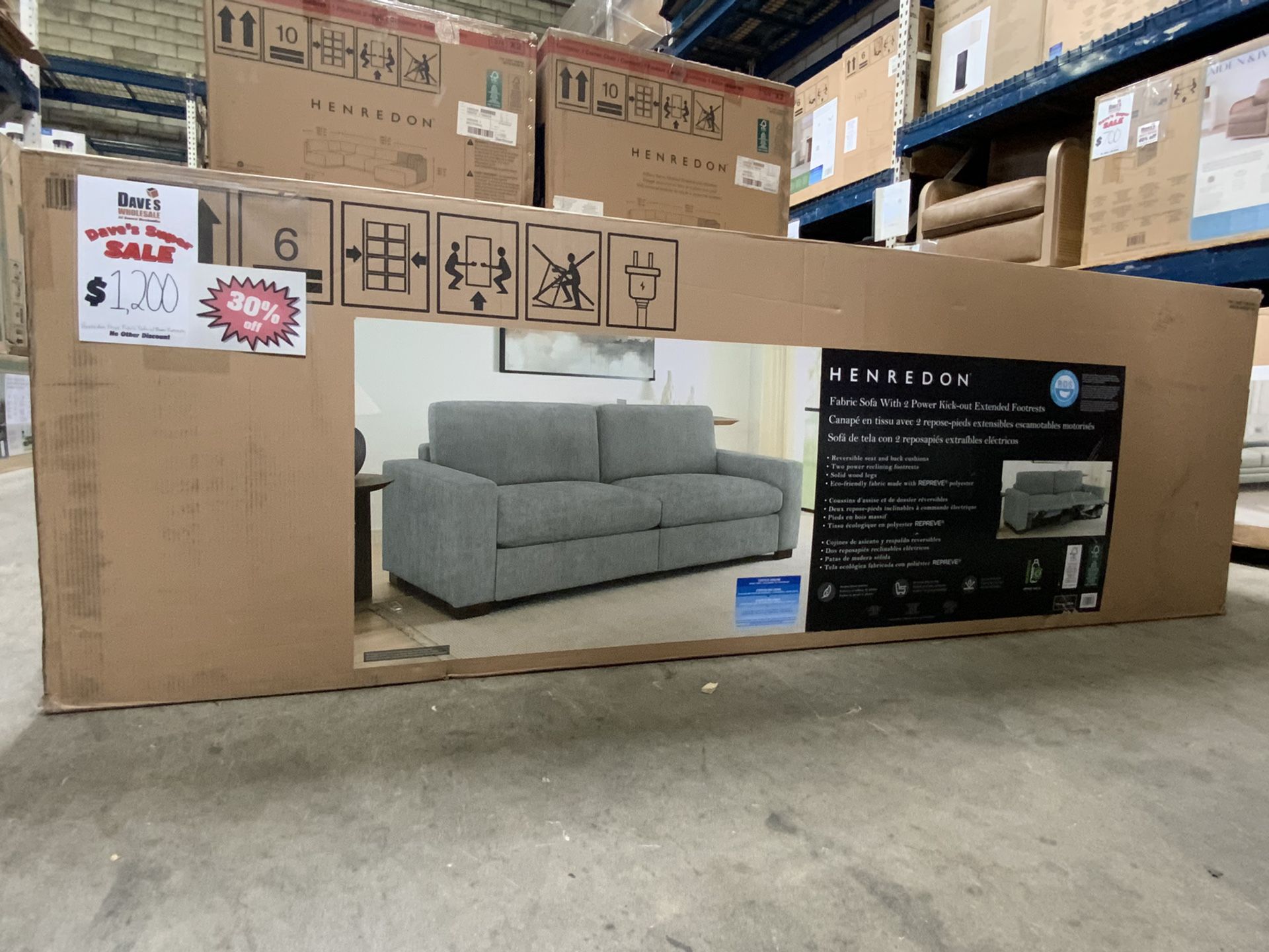 Henredon Skye Sofa with 2 Power Footrests