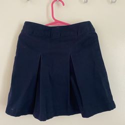 Cat & Jack -  Size 5 Girls Navy Blue Pleaded Skirt / Skort - School Uniform - Pre-owned - Great Condition - Great Fabric 