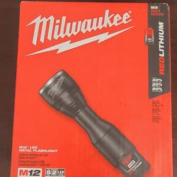 milwaukee 2355-21 m12 led metal flashlight kit 2351-20 12V Stick Light For increased performance on the job LED STICK LIGHT CORDLESS M12