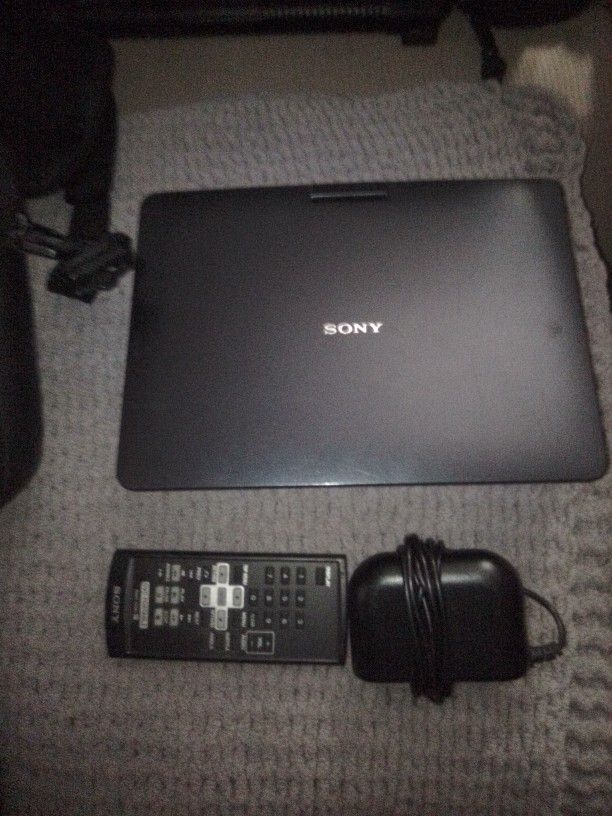 Sony DVD Player Used(PLEASE READ DESCRIPTION!!)