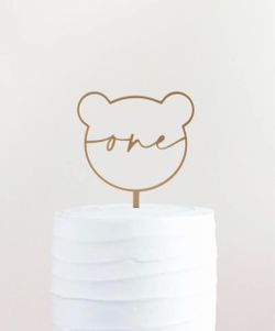 QPARTYFIRE Wooden Bear Cake Topper