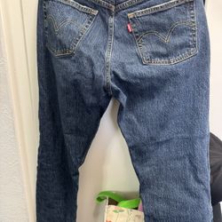 Levi’s Pants 