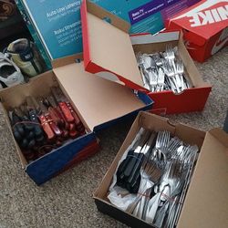 Restaurant  Stlye Silverware