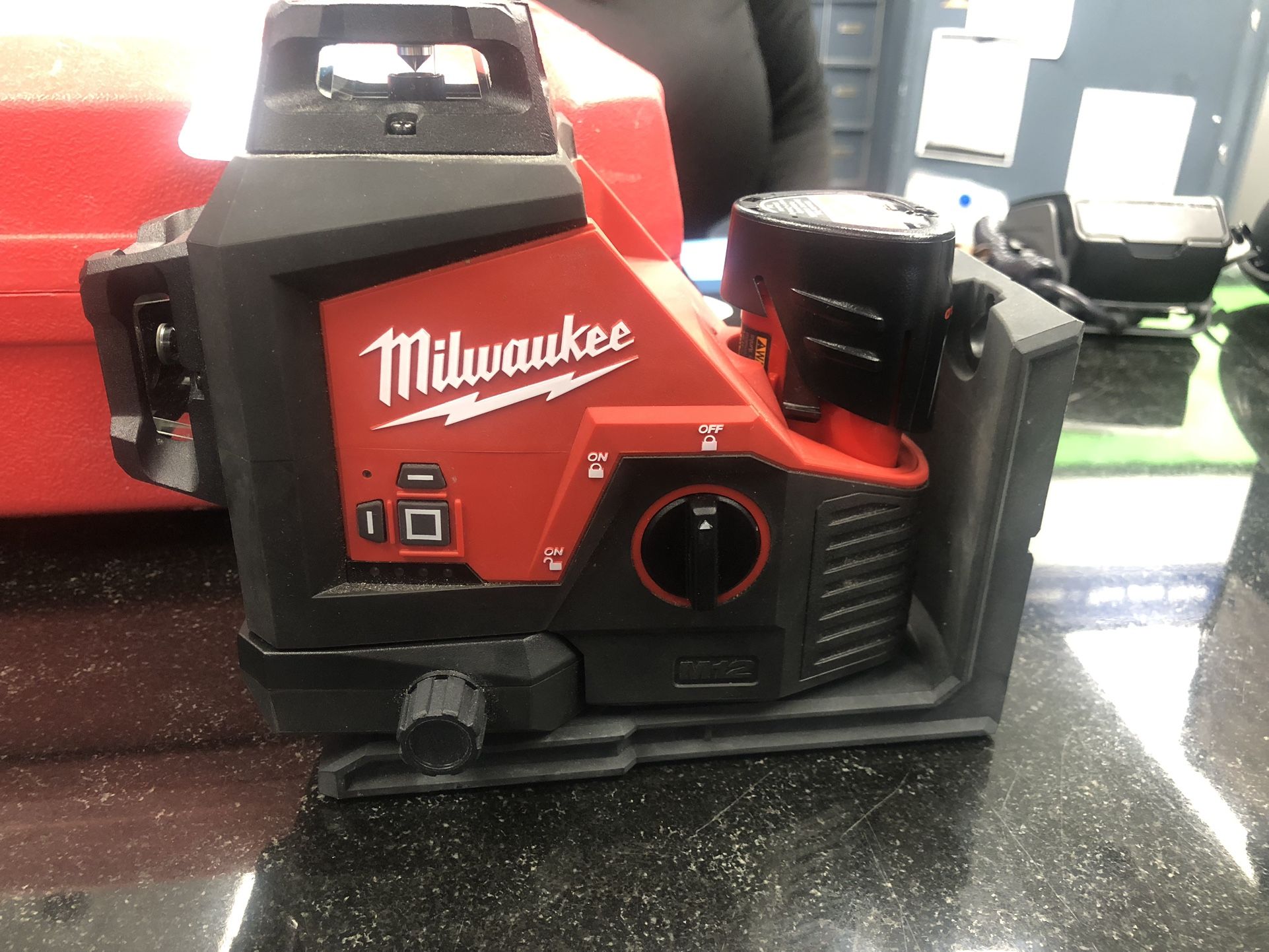 Milwaukee 360 Green Light Laser