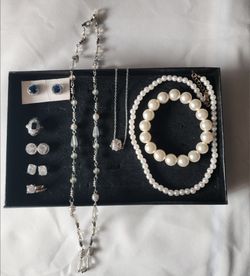 Mixed Costume Jewelry Lot