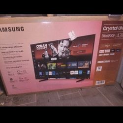 43" Samsung Smart TV