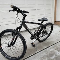 Trek 3500 Mountain Bike(grey, 26 inch wheels, fully serviced At Jax Bicycles, Irvine).