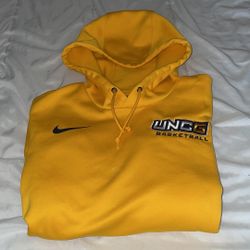 Nike / UNCG MEN CLASSIC HOODIE SIZE Small 2011 edition