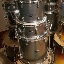 Ludwig Drum Set 5pc Complete Set 