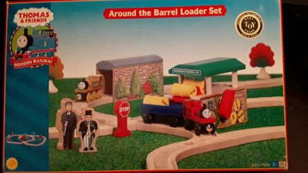 Thomas the train around the barrel loader set