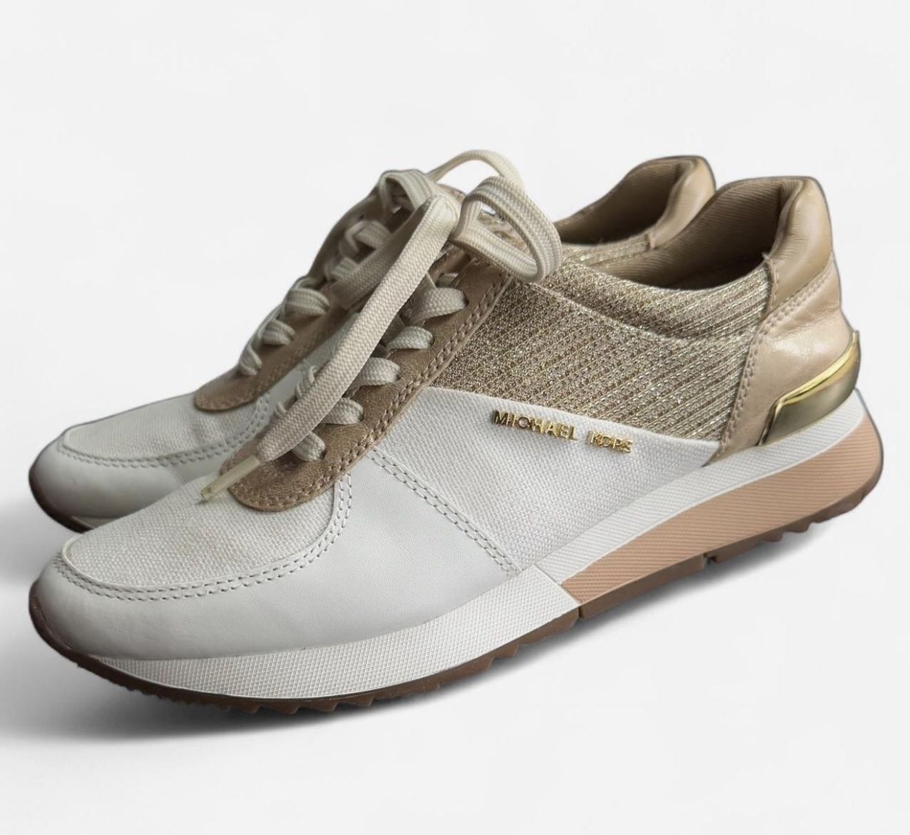 Woman’s Allie Wrap Trainer Leather Sneakers size 5.5 M.