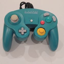 OEM NINTENDO GAMECUBE RARE EMERALD GREEN CONTROLLER GOOD CONDITION