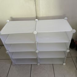 Modular Shoe Rack in White Metal & Plastic 