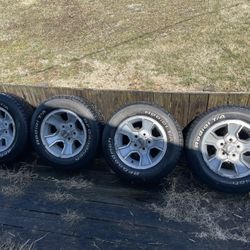 Oem Monte Carlo wheels and tires