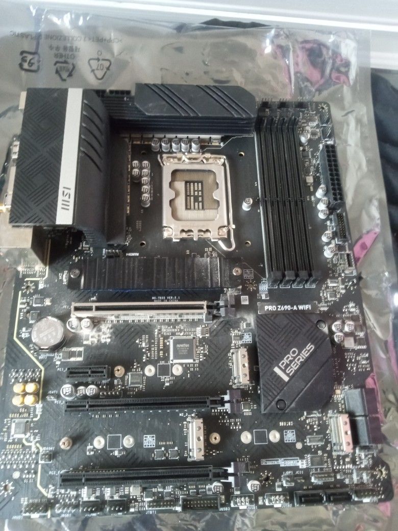 Motherboard MSI Z690 Pro for Sale in Orange, CA OfferUp