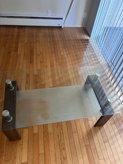 Glass top coffee table set of 2
