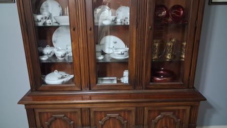 Vintage China Cabinet + Fukagawa Arita Japanese Dish Set