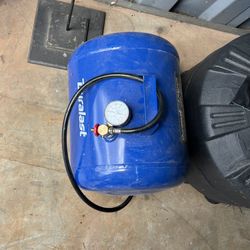DuraLast 7 Gallon Air Tank 