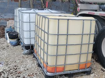 275 Galones Contenedor