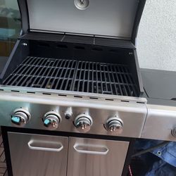 BBQ Grill Brand New Never Use