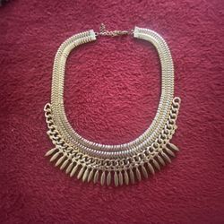 Unique Choker 