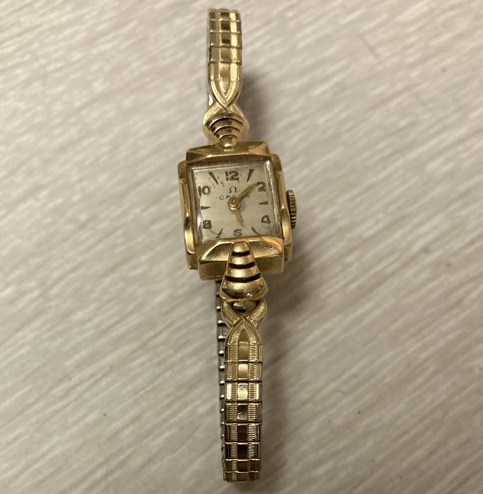Vintage Ladies Omega 14k Working Watch 
