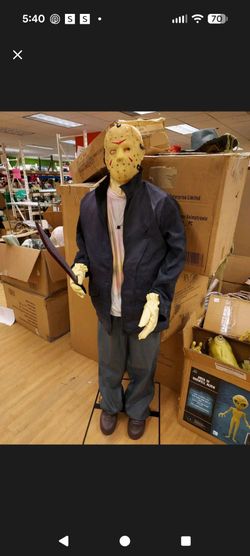 Jason Halloween animatronic