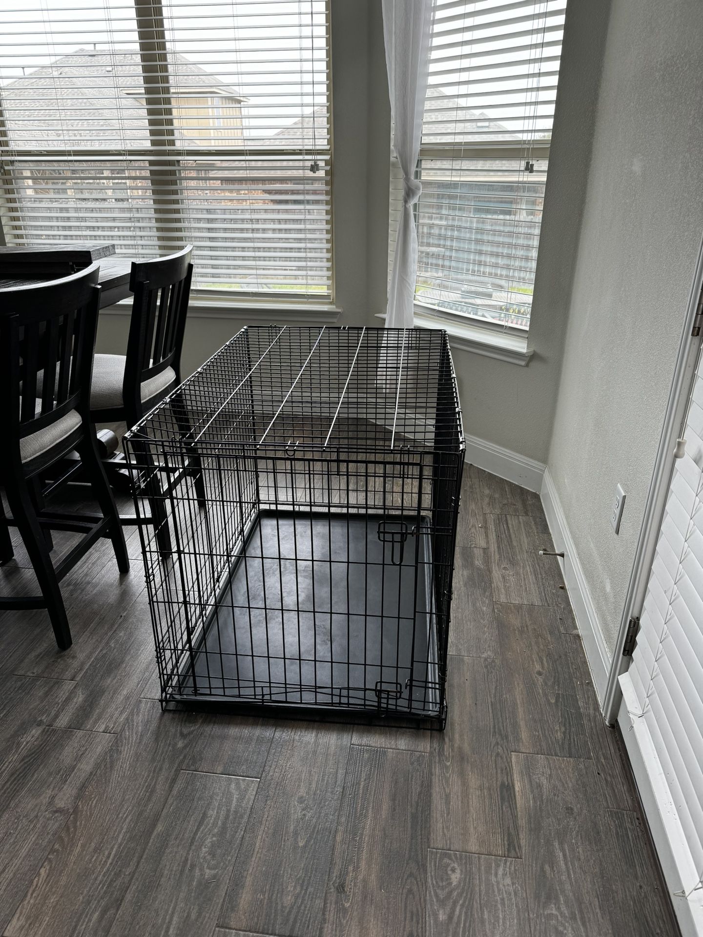 XL Dog Kennel