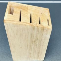 4 Slot Knife Block 1 Scissor Slot Honey Oak Finish By Tasty