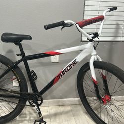 Throne Goon Red Ice 29”