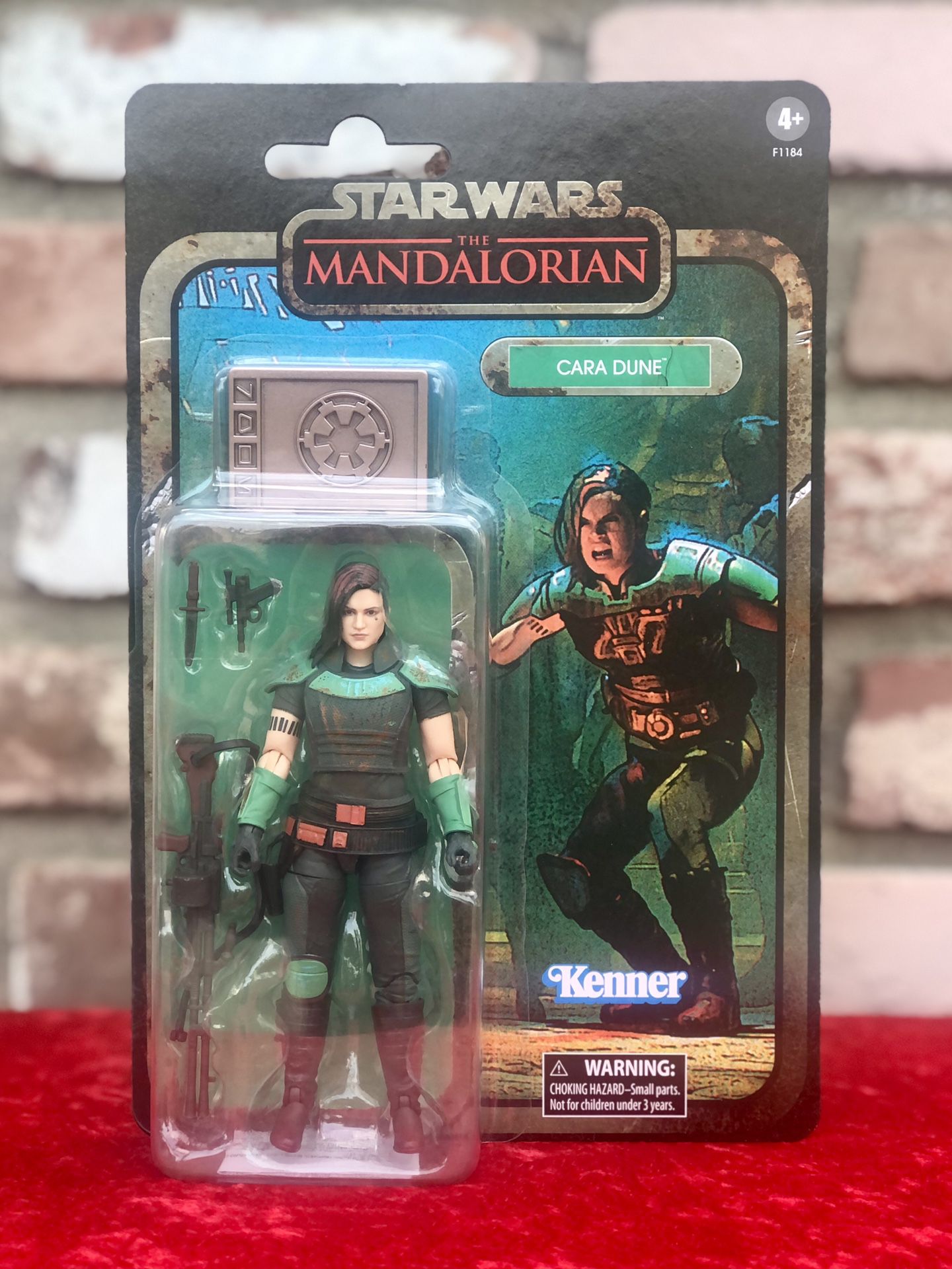 Star Wars The Mandalorian The Black Series CARA DUNE 6 Inch Scale Credit Collection Action Figure