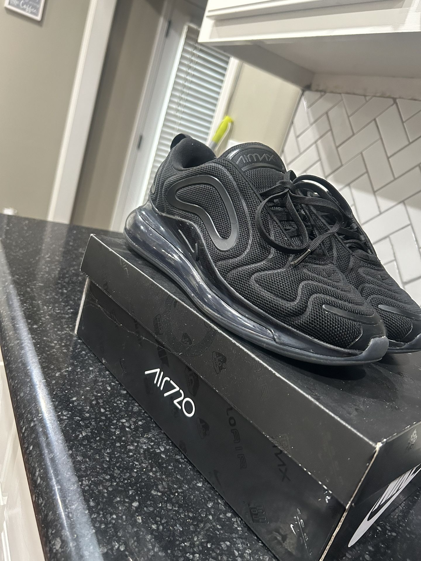 Air Max 720
