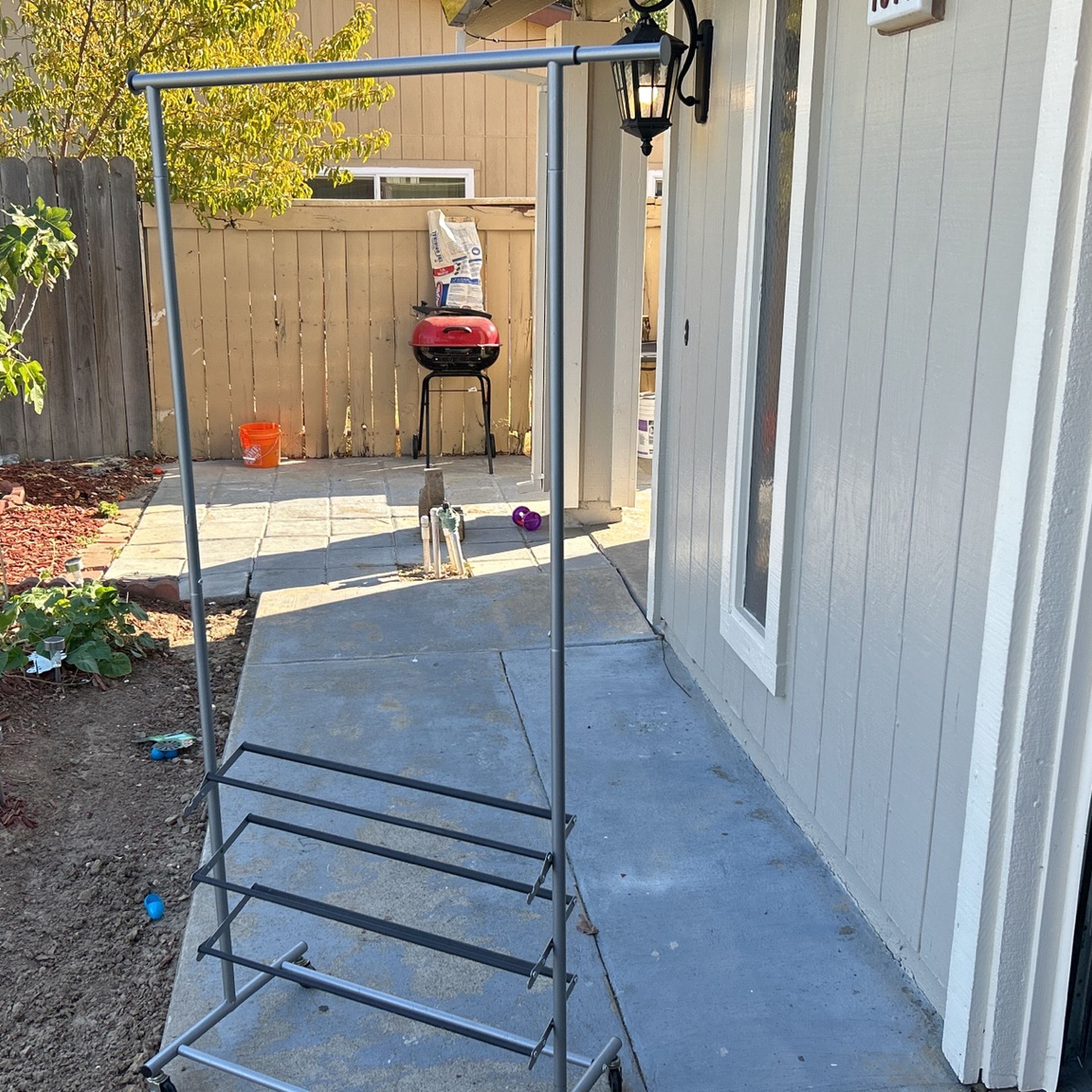 Shoe Rack/ Coat Hanger