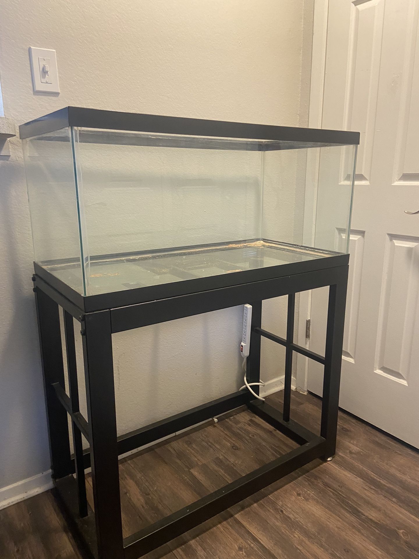 Terrarium/aquarium - Great Shape. No Leaks. With Many Extras