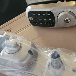 Yale Living Smart Lock Keyless Entry 