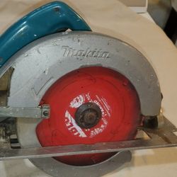 Makita Skiil Saw