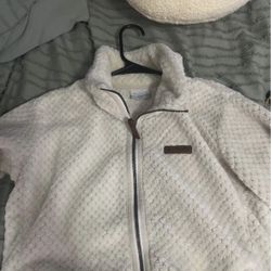 Columbia Zip Up