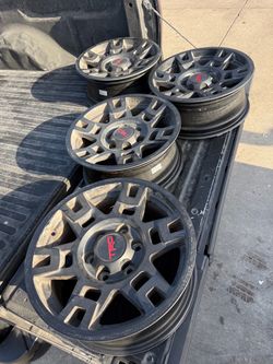 Toyota 4Runner Tacoma 17” wheels