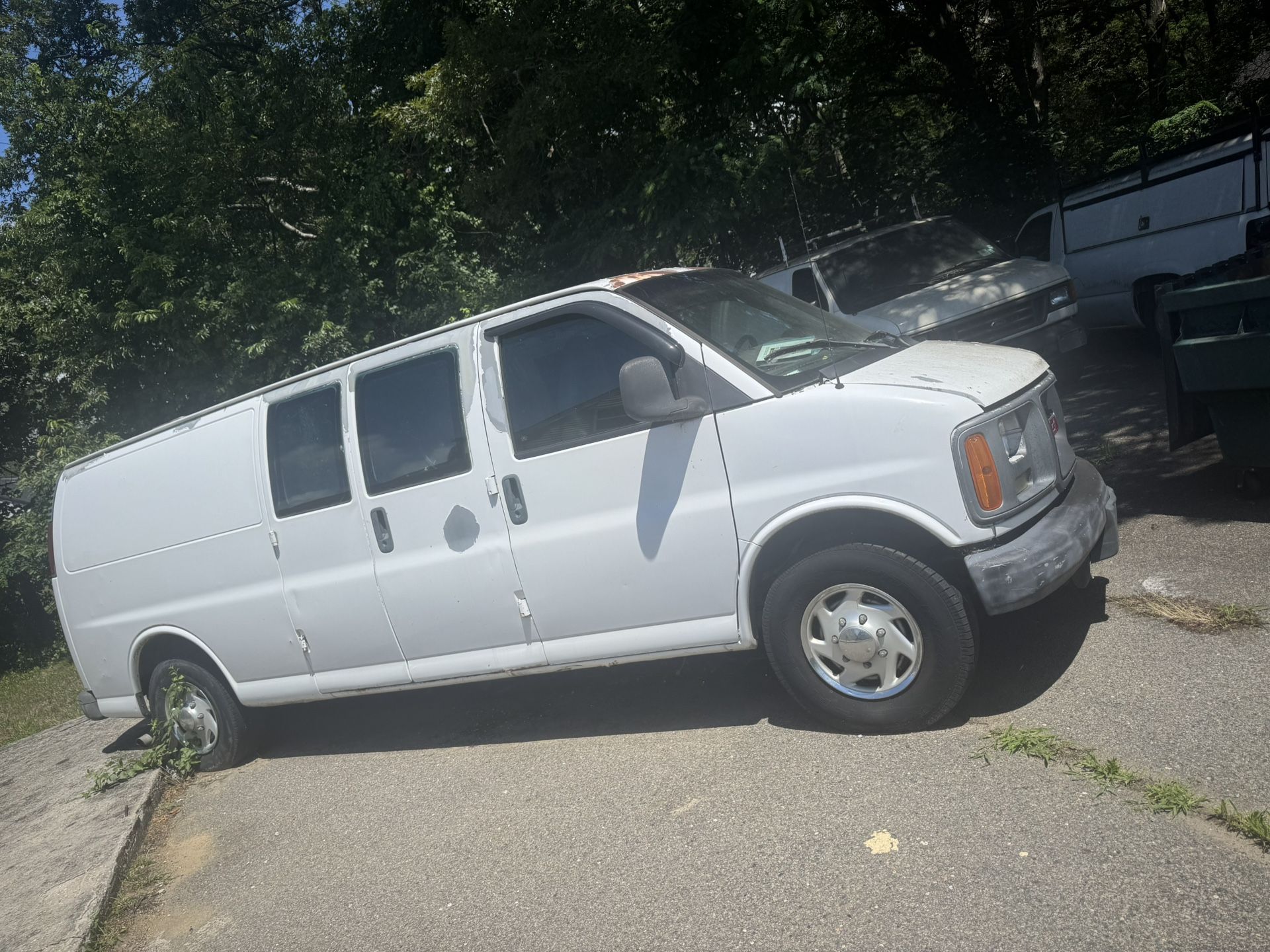 2003 GMC Savana